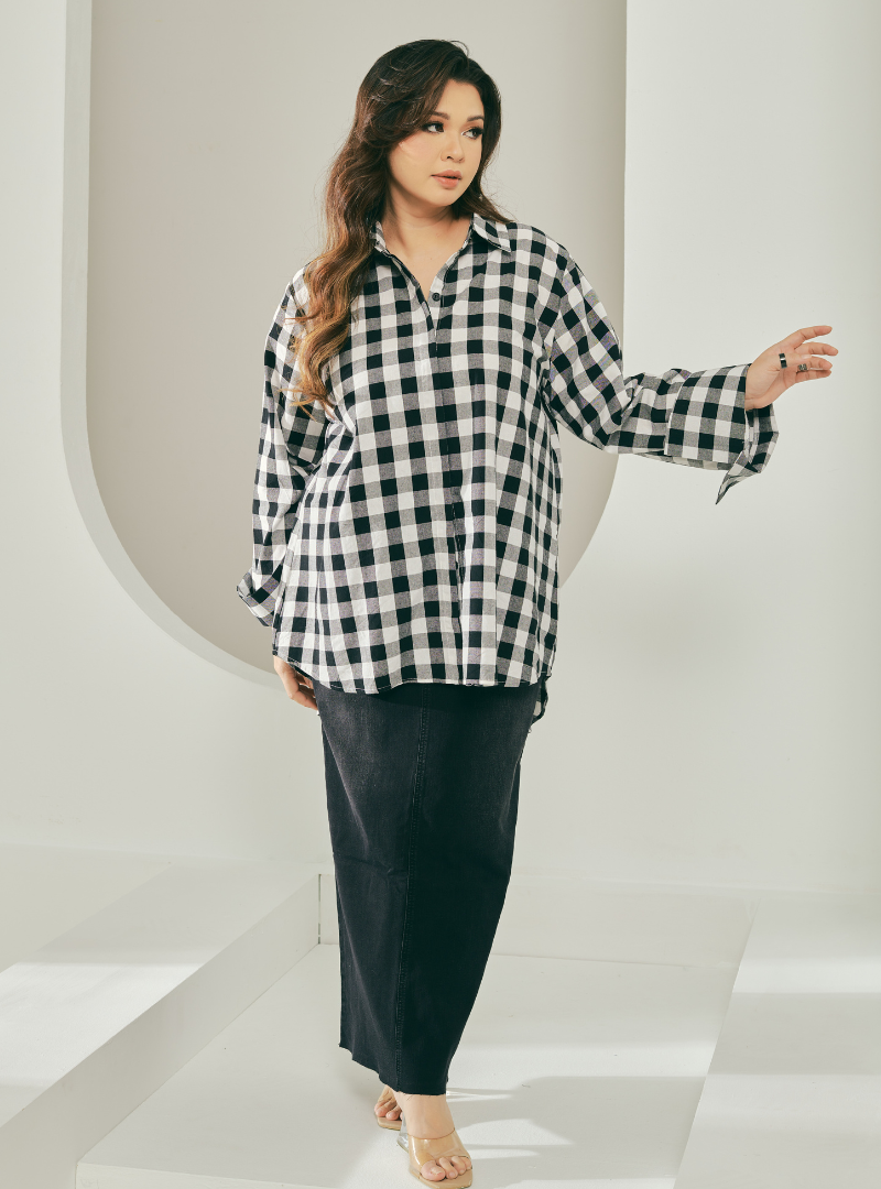 A woman dressed in Black Jennie Oversized Checked Cotton Shirts