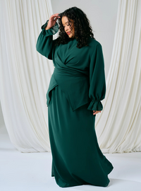 Tun Kamila Wrap Kurung - Emerald Green