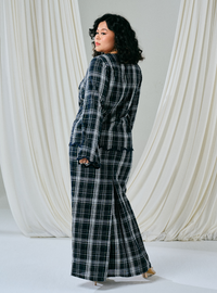 Tun Kyra Gingham Kurung