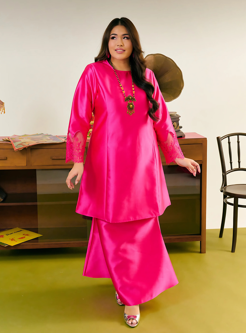 Tun Khaleeda Kurung - Hot Pink